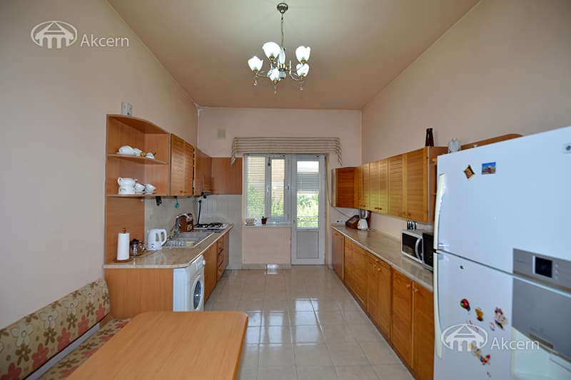 Дом · 6 комн. · 416 м² · Арабкир