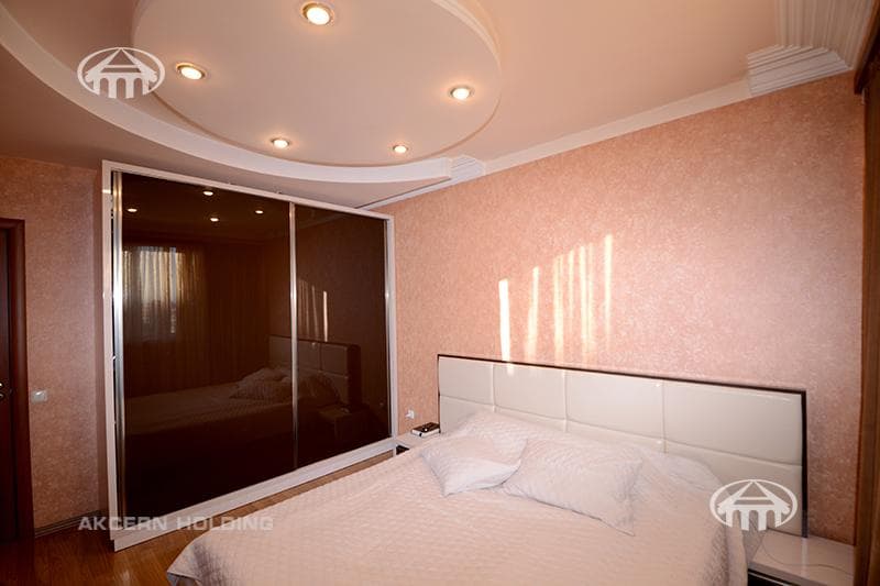 Квартира · 3 комн. · 96 м² · Арабкир