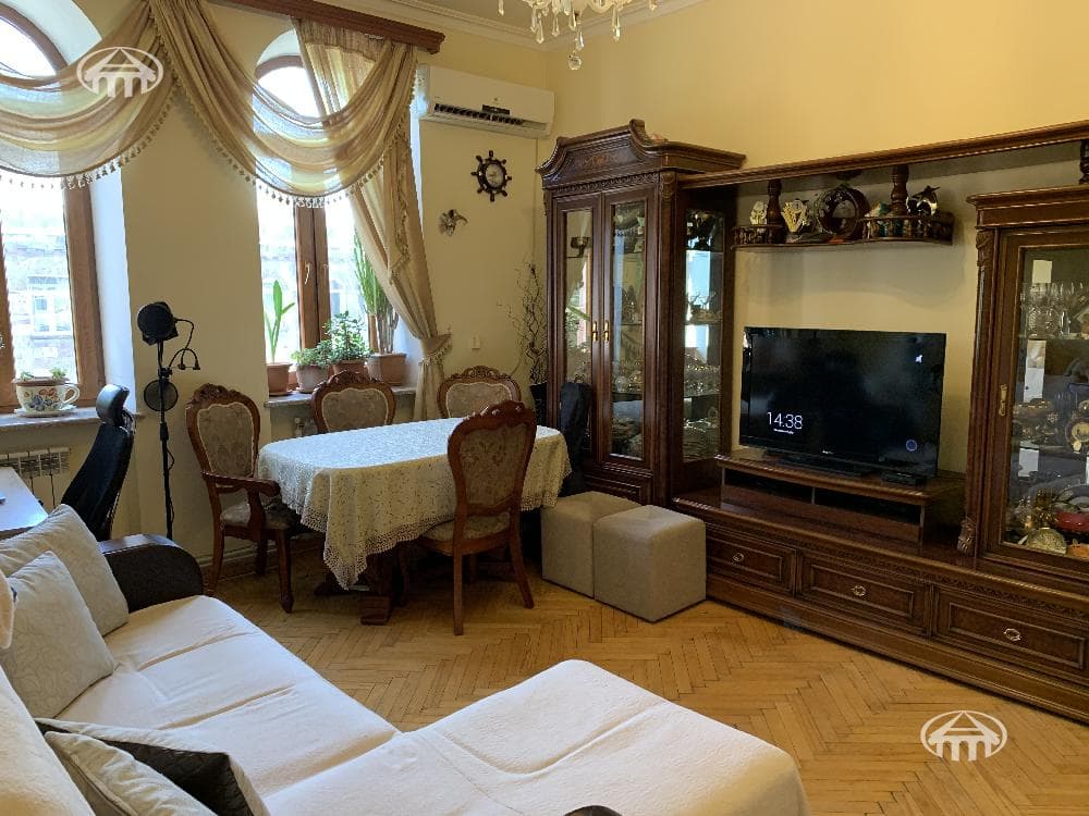 Квартира · 2 комн. · 47 м² · Кентрон