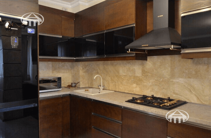 Квартира · 3 комн. · 86 м² · Кентрон