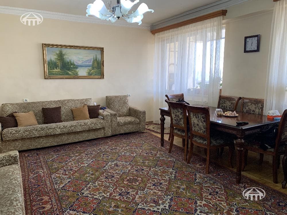 Квартира · 3 комн. · 97 м² · Арабкир