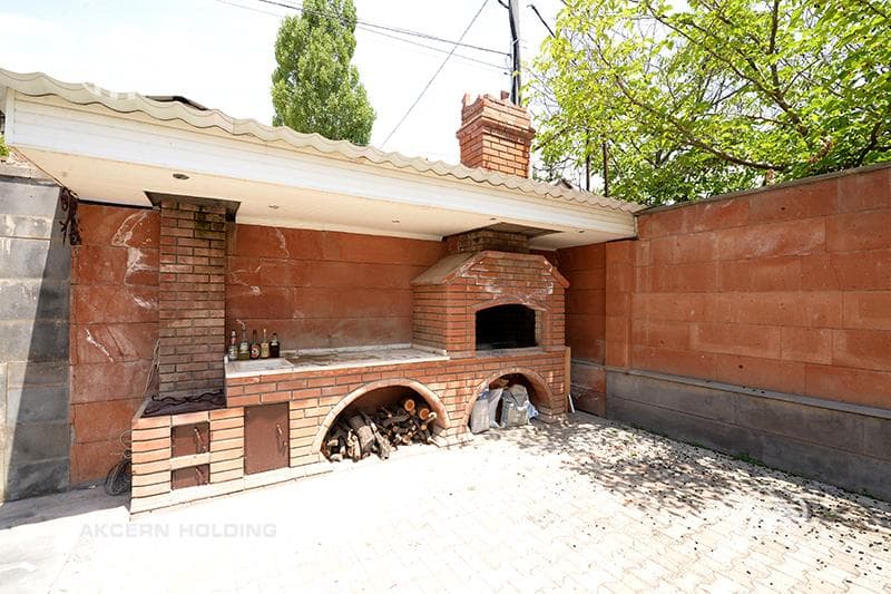 Country house · 4 rooms · 289.5 m² · Dzoraghbyur