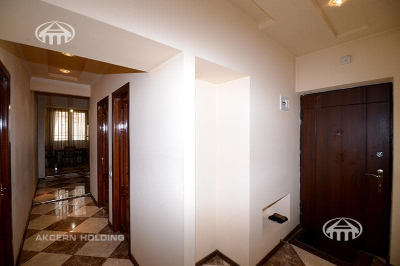 Квартира · 4 комн. · 95 м² · Арабкир
