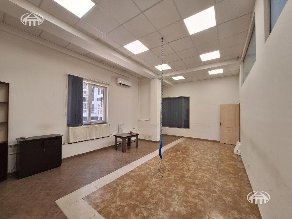Office · 196 m² · Ajapnyak