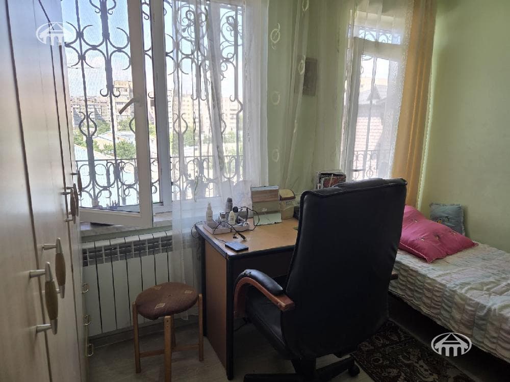 Առանձնատուն · 7 սեն. · 439 մ² · Ավան