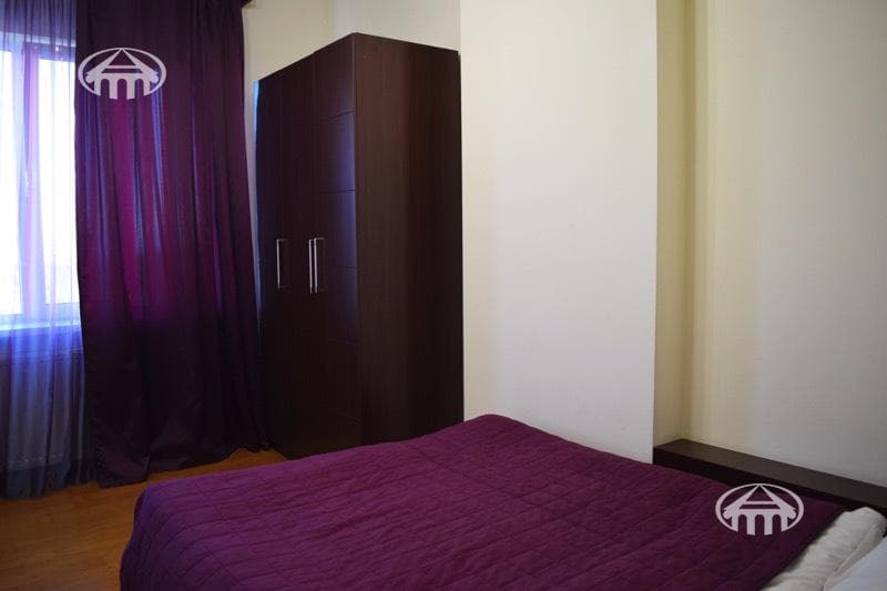 Hotel · 7 rooms · 328 m² · Arabkir
