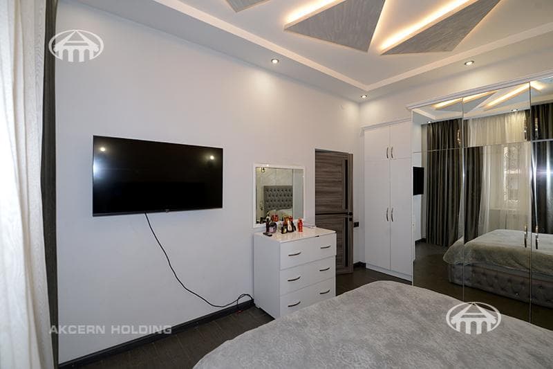 Особняк · 5 комн. · 270 м² · Арабкир