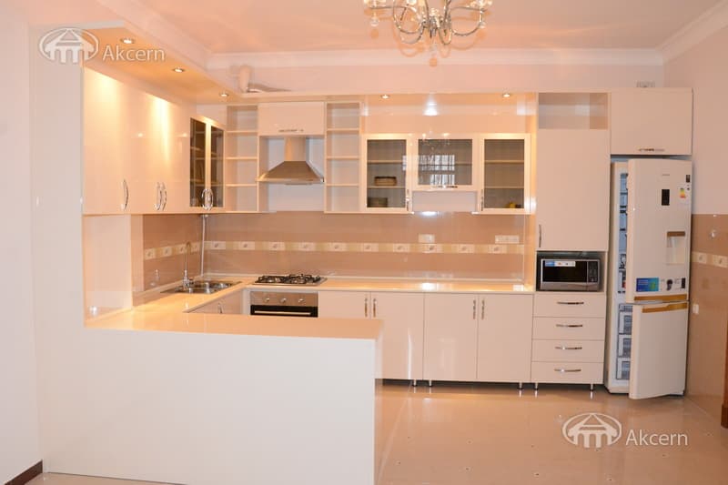 Առանձնատուն · 9 սեն. · 400 մ² · Քանաքեռ-Զեյթուն