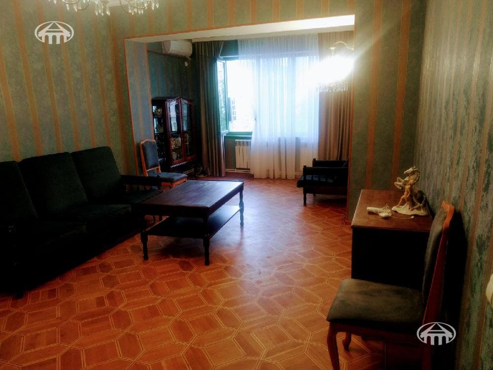 Квартира · 3 комн. · 85 м² · Кентрон
