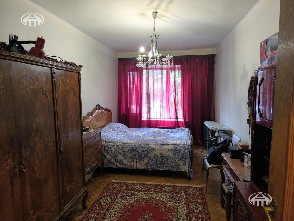 Apartment · 3 rooms · 101 m² · Kentron