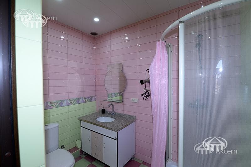 Отель · 5 комн. · 540 м² · Кентрон