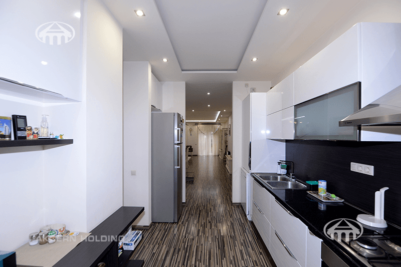 Дом · 5 комн. · 228 м² · Канакер-Зейтун