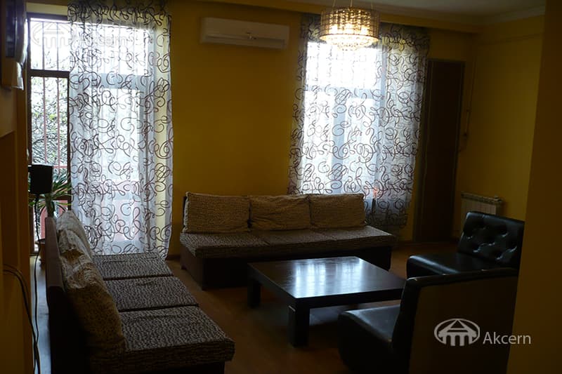 Apartment · 3 rooms · 63 m² · Kentron