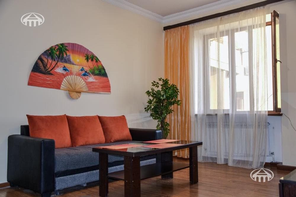 Квартира · 2 комн. · 51 м² · Кентрон