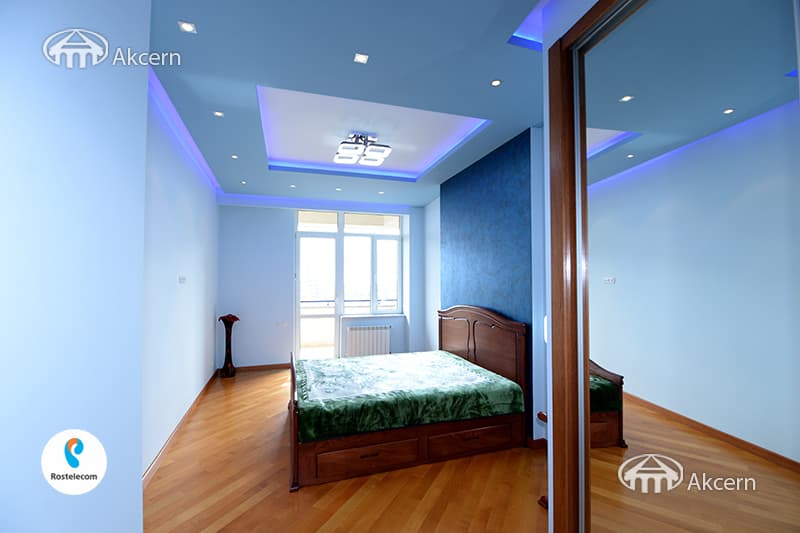 Apartment · 4 rooms · 181 m² · Kentron