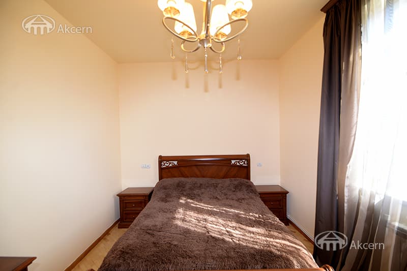 House · 5 rooms · 259 m² · Arabkir — photo 37 / 46