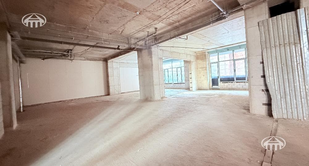 Խանութ · 748 մ² · Արաբկիր