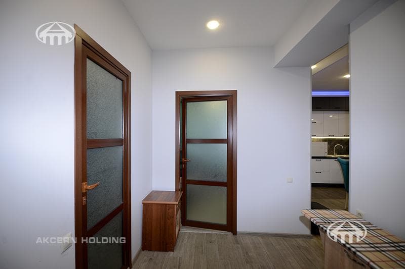 Apartment · 3 rooms · 97 m² · Kentron