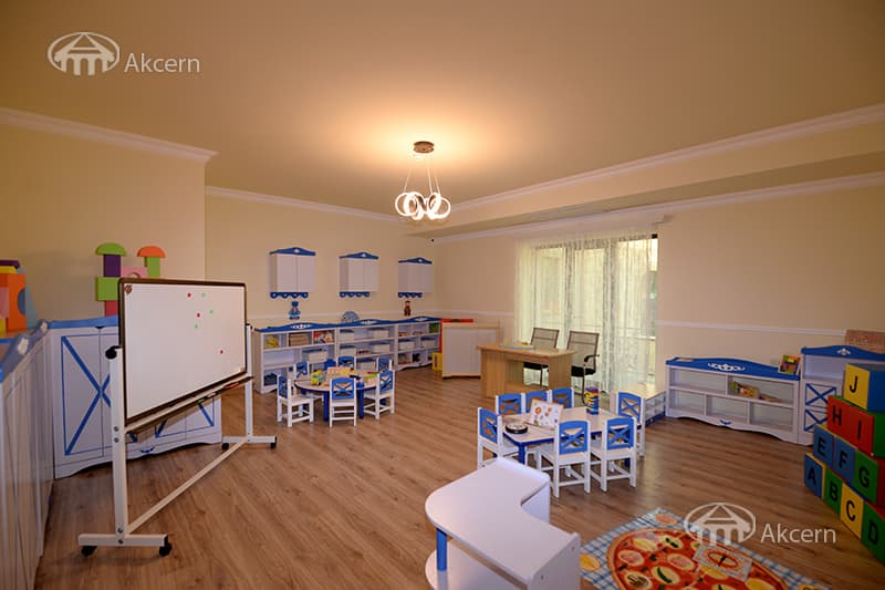 Առանձնատուն · 6 սեն. · 650 մ² · Աջափնյակ