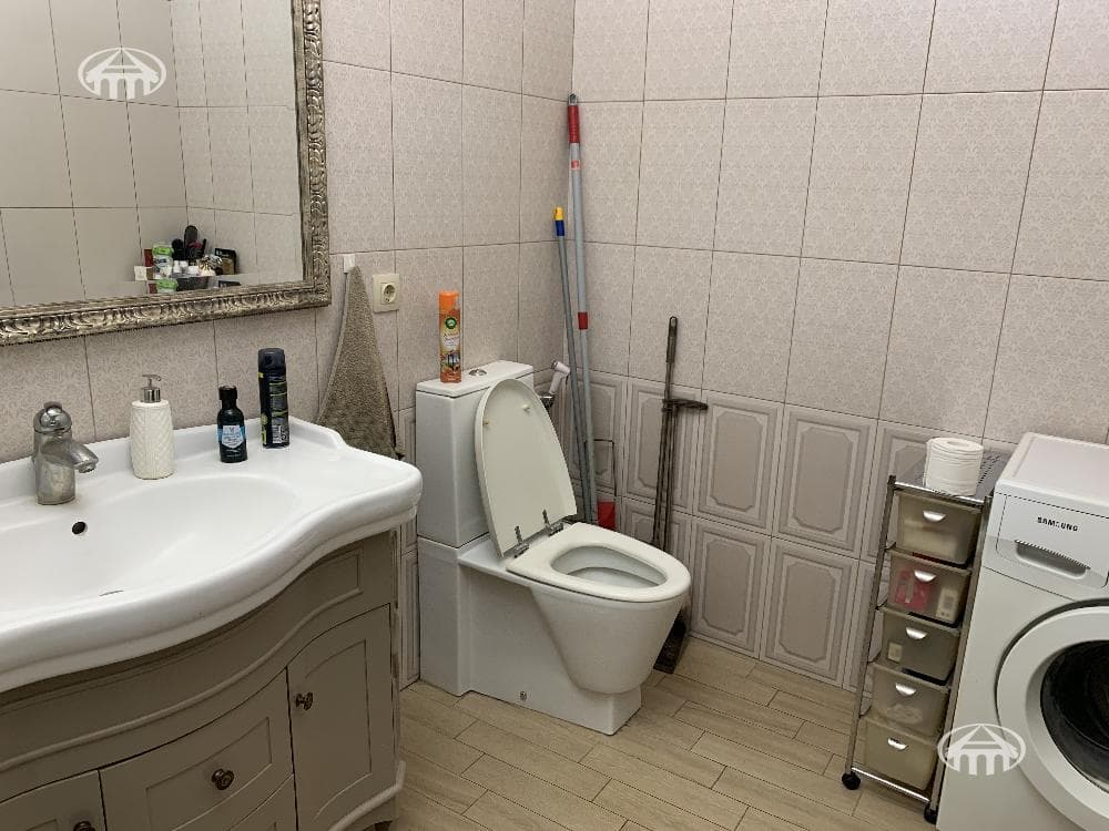 Квартира · 3 комн. · 86 м² · Кентрон