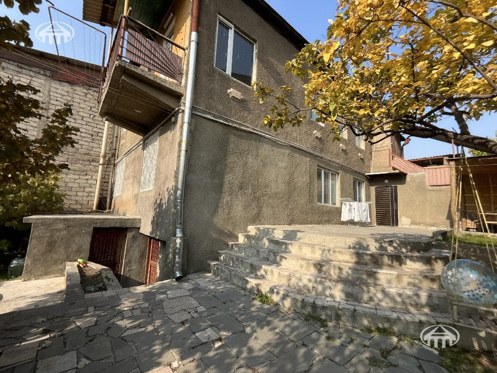 Office · 141 m² · Arabkir