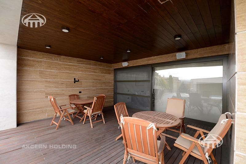 Mansion · 5 rooms · 777 m² · Avan