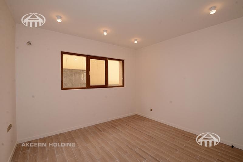 Квартира · 3 комн. · 107 м² · Кентрон