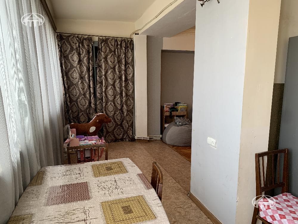 Квартира · 3 комн. · 89 м² · Арабкир