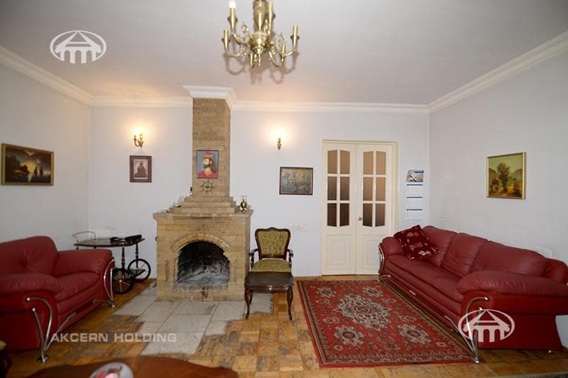 Особняк · 6 комн. · 363 м² · Касах