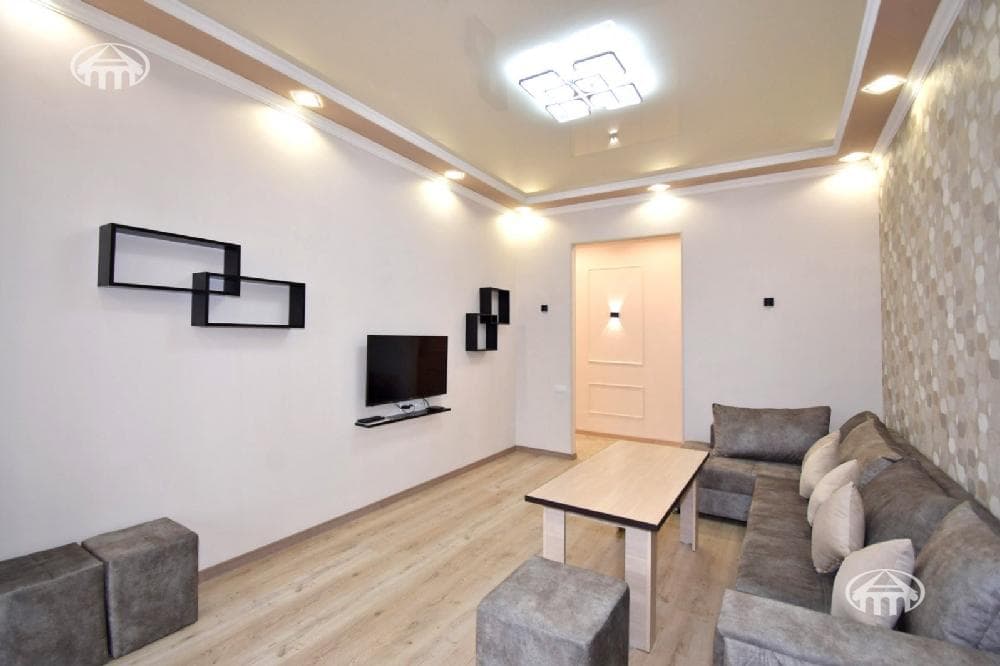 Квартира · 2 комн. · 75 м² · Арабкир