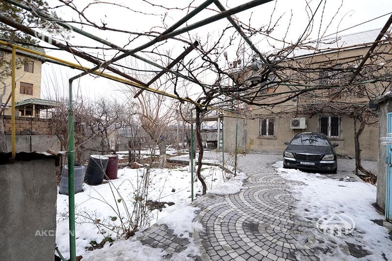 Առանձնատուն · 4 սեն. · 600 մ² · Շենգավիթ
