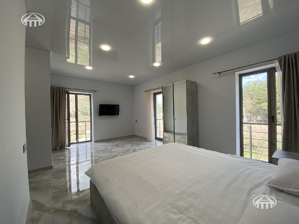 Hotel · 5 rooms · 465 m² · Tsaghkadzor
