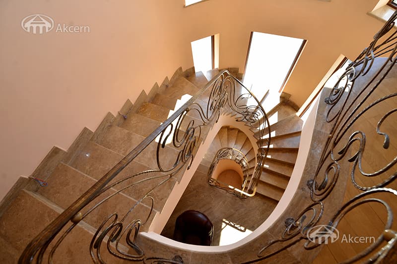 Mansion · 5 rooms · 320 m² · Nork-Marash