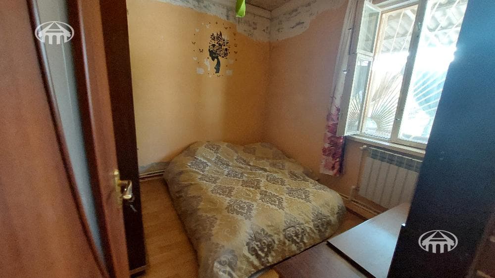 House · 4 rooms · 81 m² · Erebuni