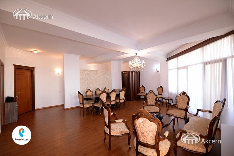 Квартира · 3 комн. · 143 м² · Давташен