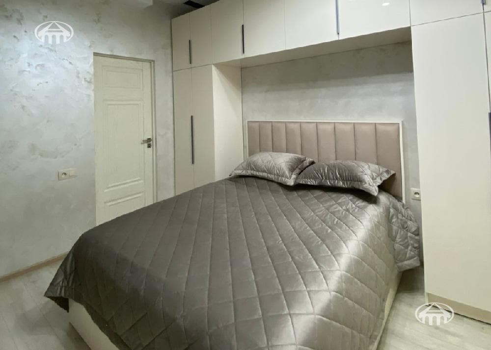 Apartment · 3 rooms · 54 m² · Kentron
