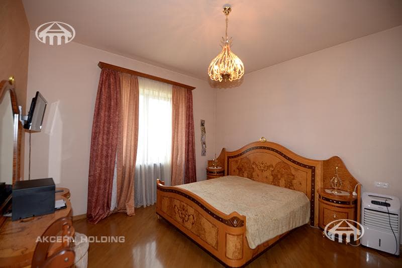 Особняк · 6 комн. · 586 м² · Норк-Мараш