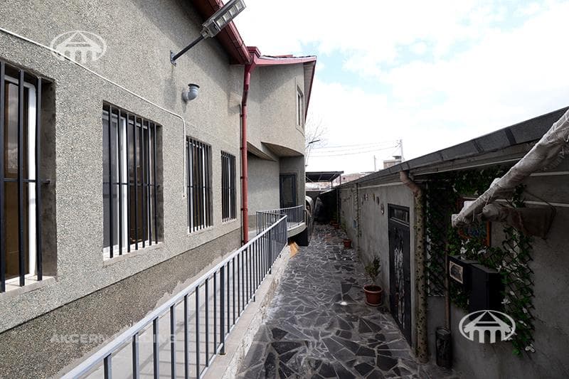 Հյուրանոց · 5 սեն. · 610 մ² · Պտղնի