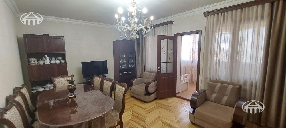 Բնակարան · 3 սեն. · 97 մ² · Շենգավիթ