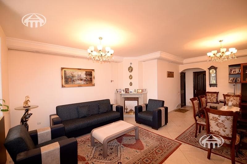 Apartment · 3 rooms · 96 m² · Kanaker-Zeytun