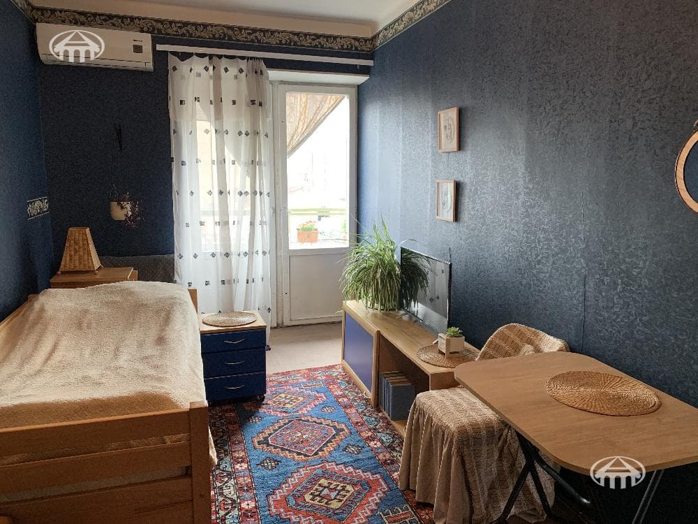 Apartment · 2 rooms · 103 m² · Kentron
