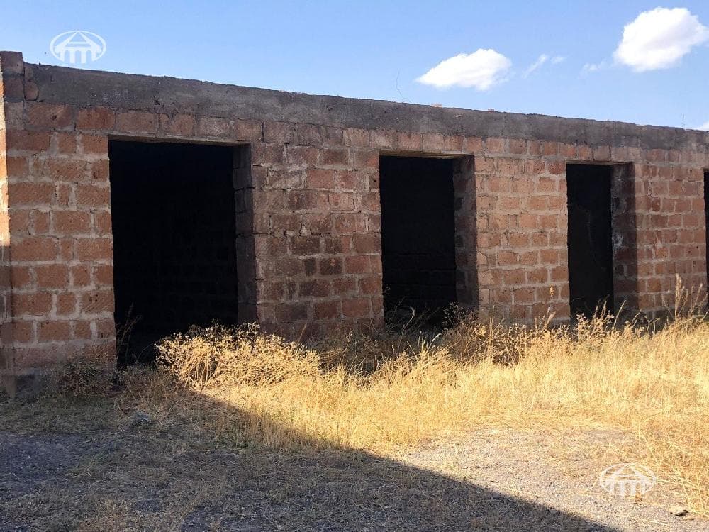 Land · 1,161 m² · Aragatsavan