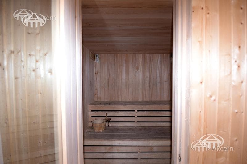 Hotel · 5 rooms · 540 m² · Kentron