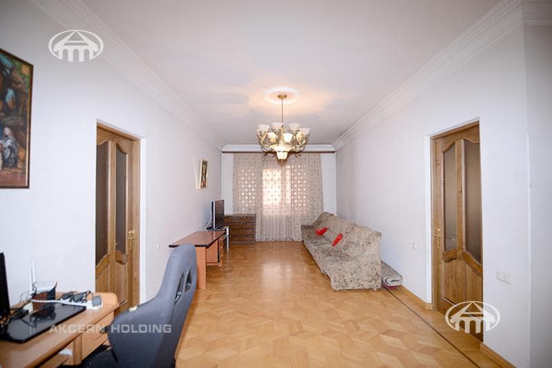 Особняк · 7 комн. · 505 м² · Эребуни
