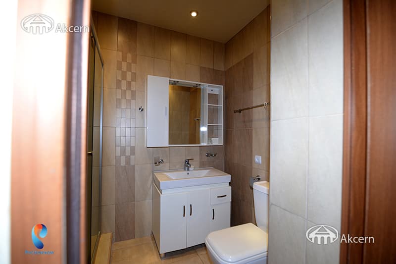 Apartment · 3 rooms · 109 m² · Kentron
