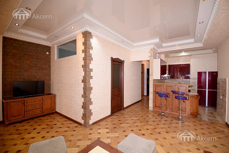 Apartment · 2 rooms · 55 m² · Kentron
