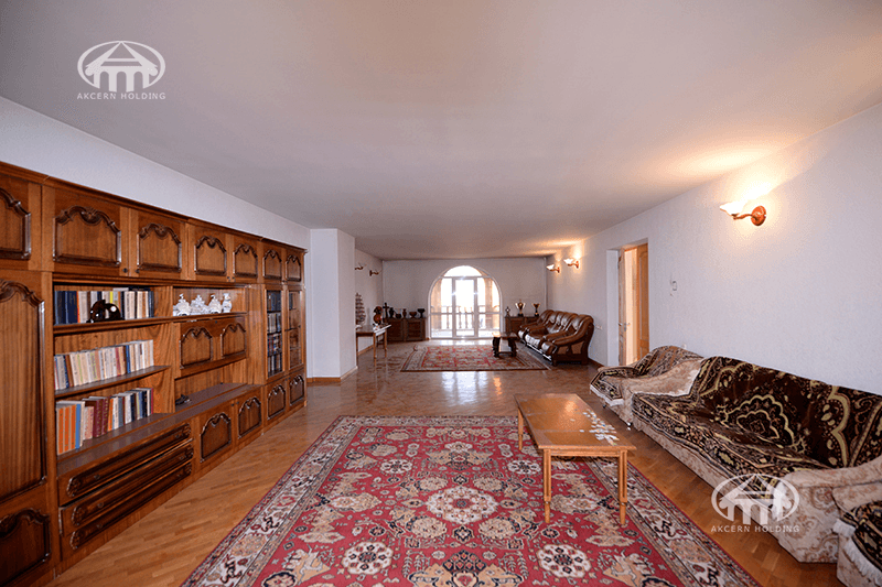 Mansion · 9 rooms · 777 m² · Malatia-Sebastia