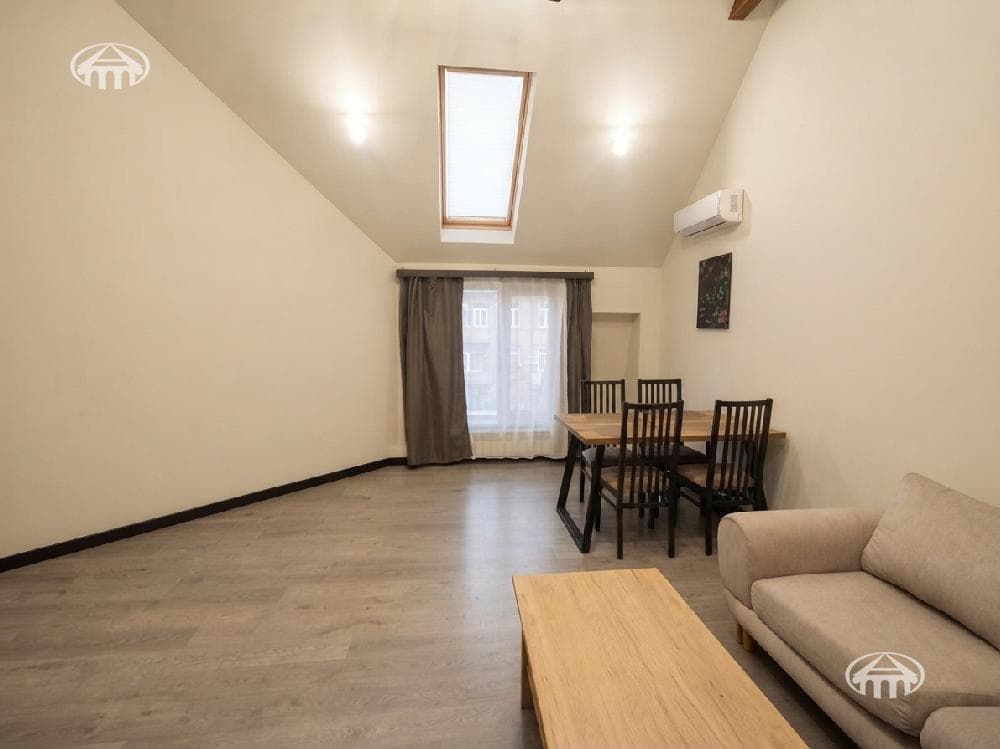 Apartment · 3 rooms · 67 m² · Kentron — photo 3 / 16