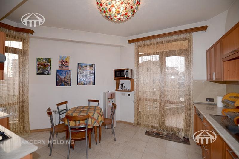 Apartment · 3 rooms · 134 m² · Arabkir