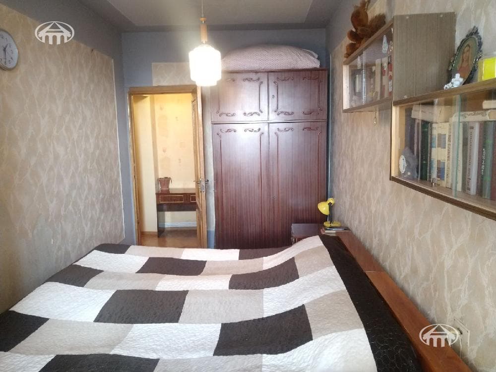 Квартира · 4 комн. · 112 м² · Давташен